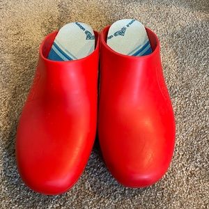 Red Calzuro shoes